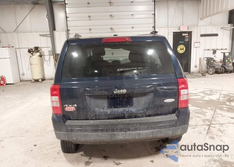 2016 Jeep Patriot Latitude из США, поврежденный, VIN 1C4NJRFB4GD745448